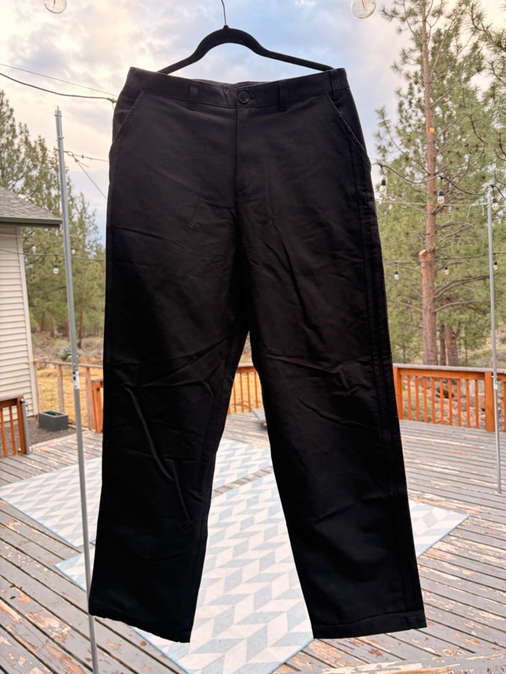Adidas Black Skateboarding Men's Chino’s Straight-Leg Pants Men’s size 30/32